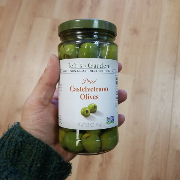 Jeff's Garden - Pitted Calvestrano Olives - 5.5 oz